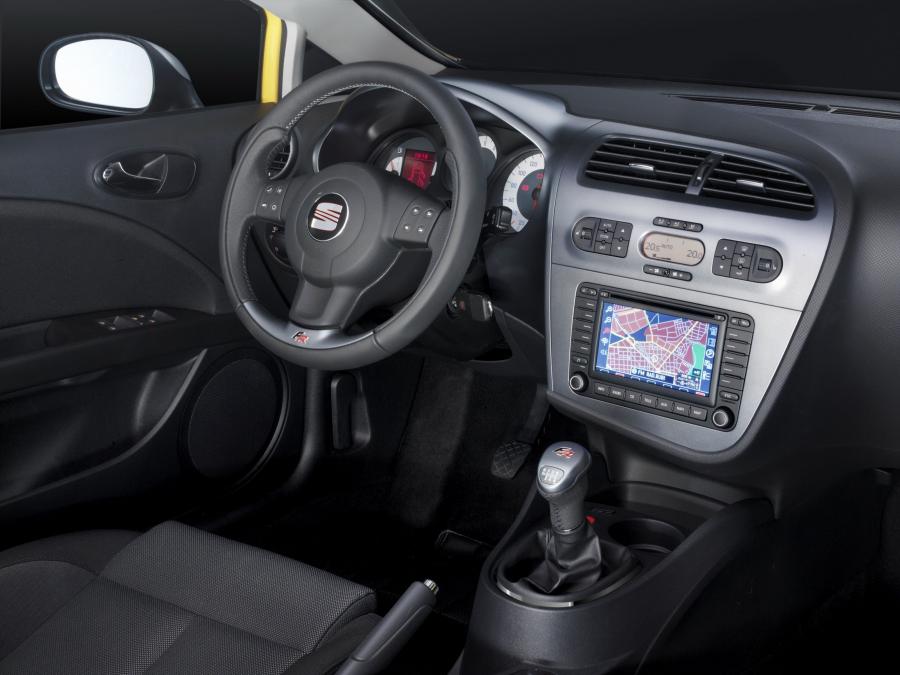  Seat Leon FR 2006 года  (фото 11 из 57)